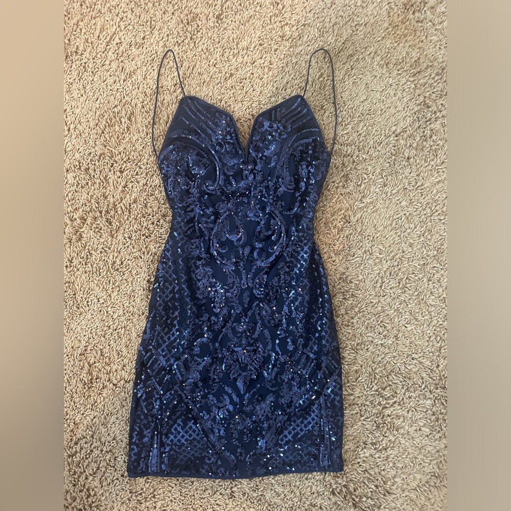 Lulus homecoming dress